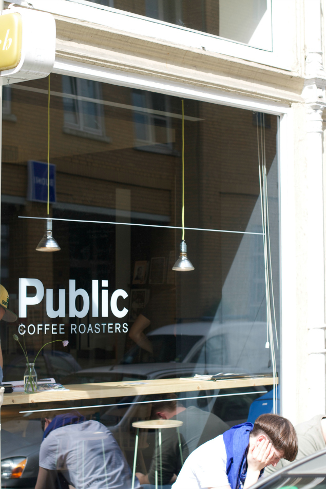 sonsttags - Kaffee und Magazine - Public Coffee Roasters